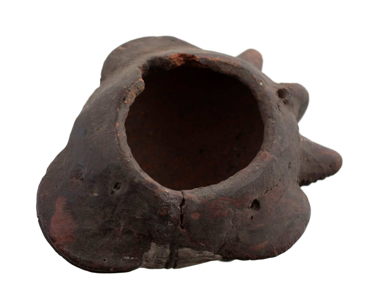 Masquette africaine votive Ibibio en terre cuite – masque passeport miniature