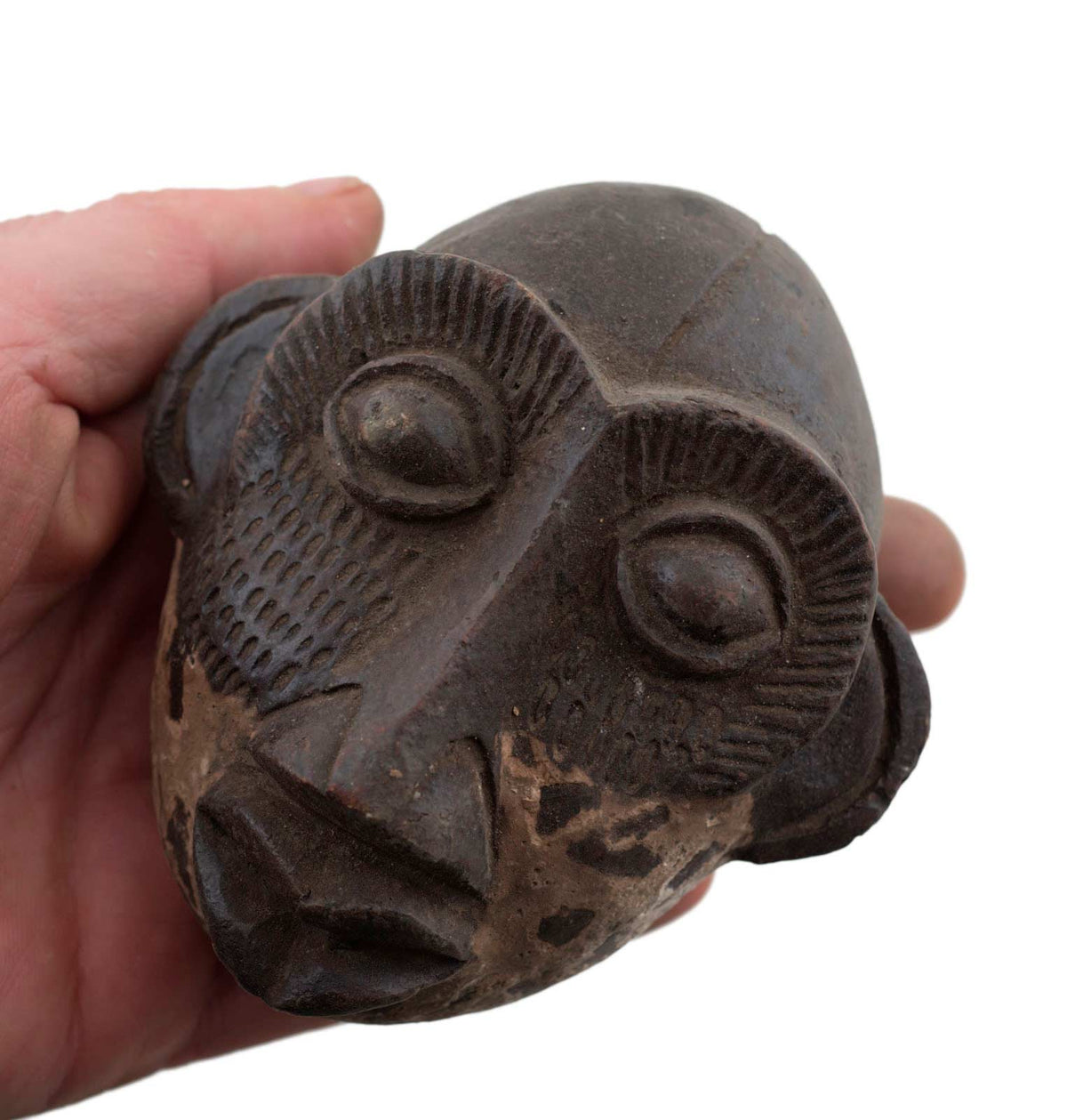 Masque passeport africain miniature en terre cuite – pièce unique