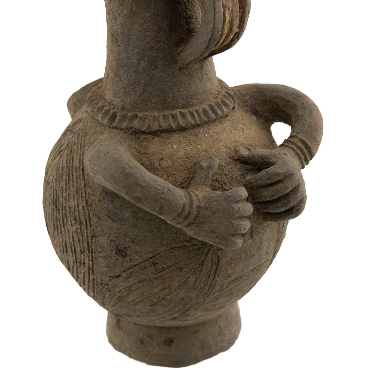 Jarre Mambila anthropozoomorphe en terre cuite – Cameroun