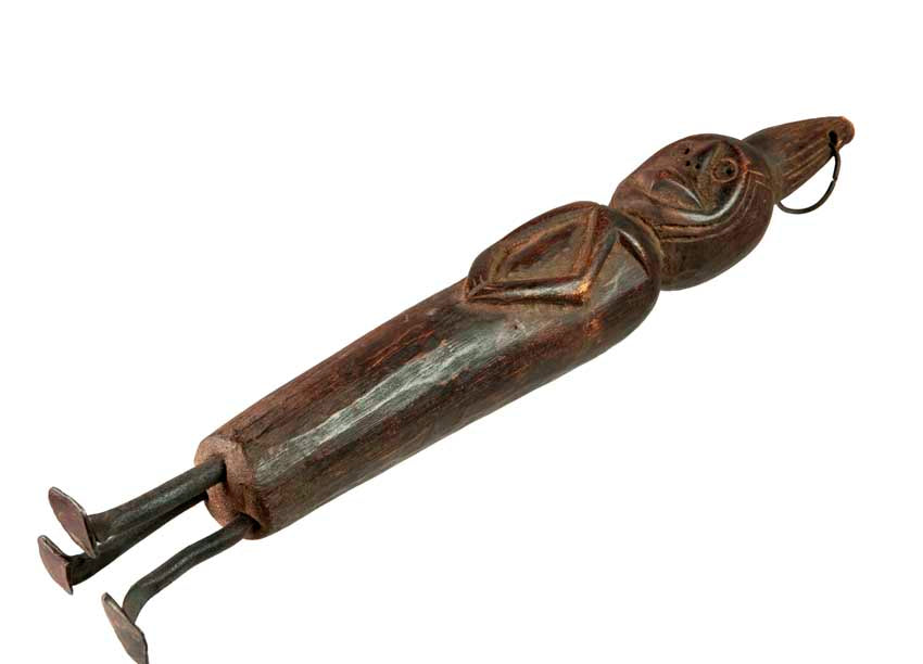 Statuette africaine Chamba – Sculpture traditionnelle en bois du Nigéria