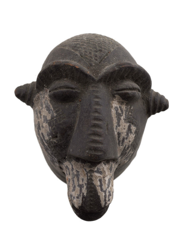 Masquette africaine votive animalière en terre cuite – masque passeport miniature