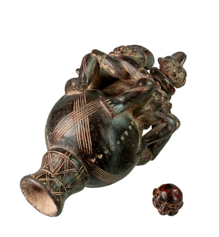 Lampe à huile Tikar en argile – Cameroun