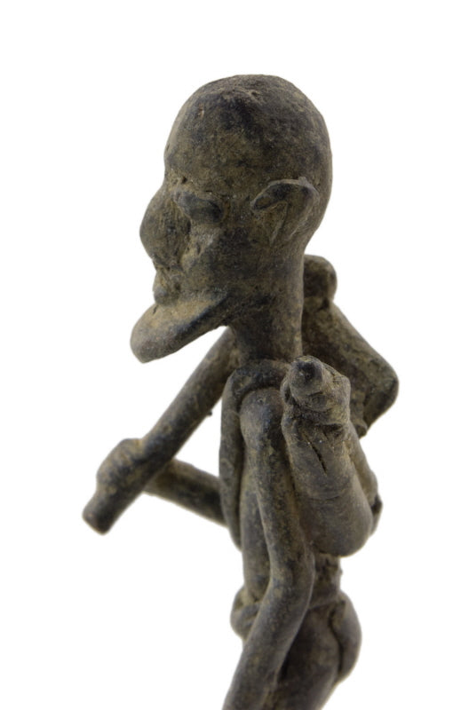 Ancienne statuette africaine chasseur Dogon en bronze – Mali