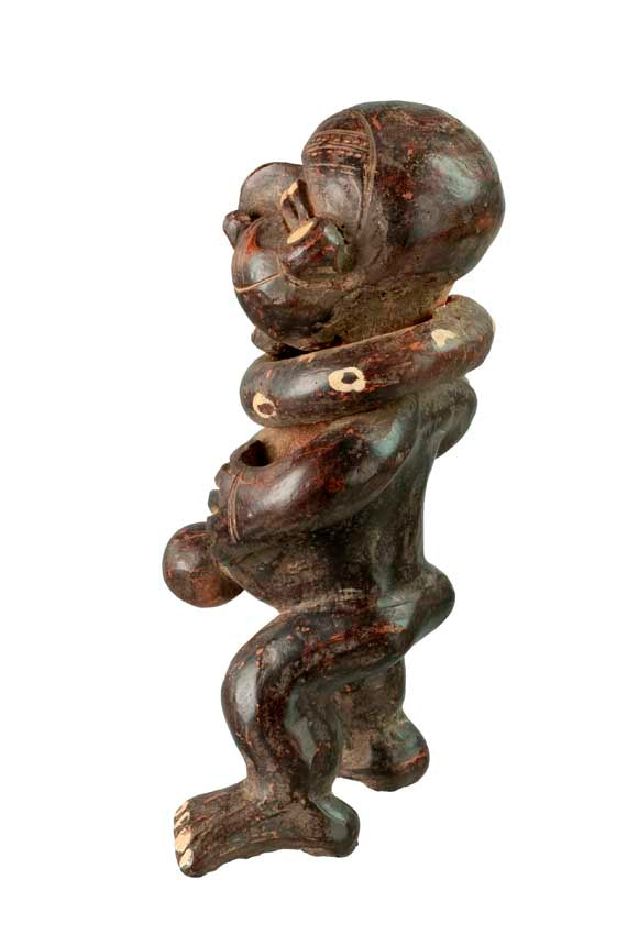 Statuette Tikar en terre cuite – Symbole de fécondité du Cameroun