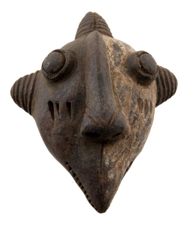 Masque passeport africain miniature en terre cuite – pièce unique