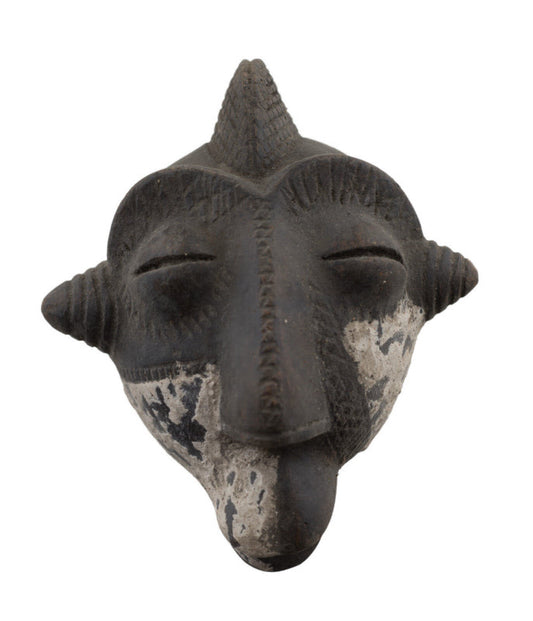 Masquette africaine votive de case en terre cuite – masque passeport miniature