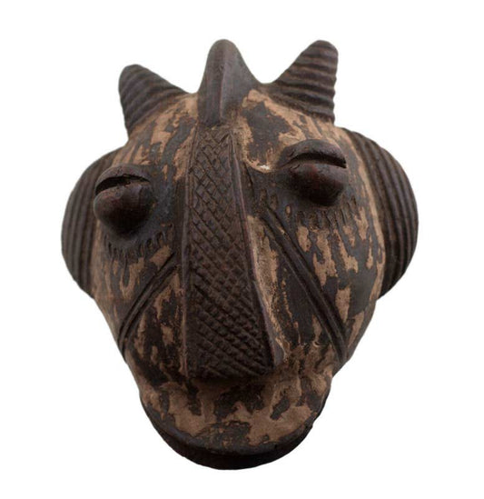 Masquette africaine votive Ibibio en terre cuite – masque passeport miniature