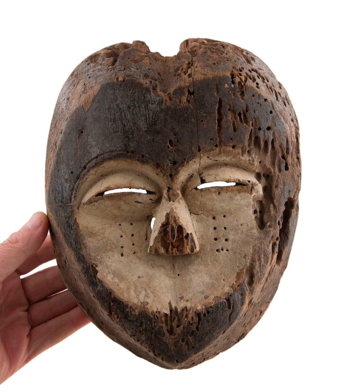 Masque africain Lega en bois et pigments – RDC
