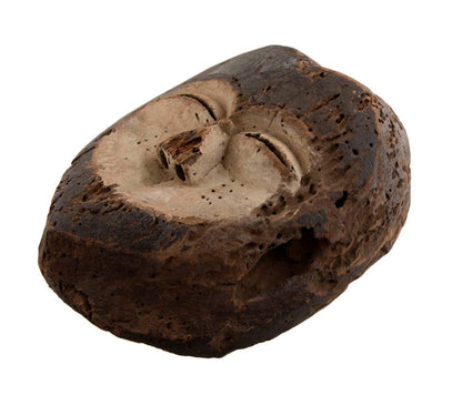 Masque africain Lega en bois et pigments – RDC