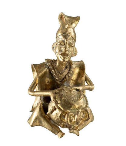 Statuette musicien joueur de calebasse en laiton – Côte d’Ivoire