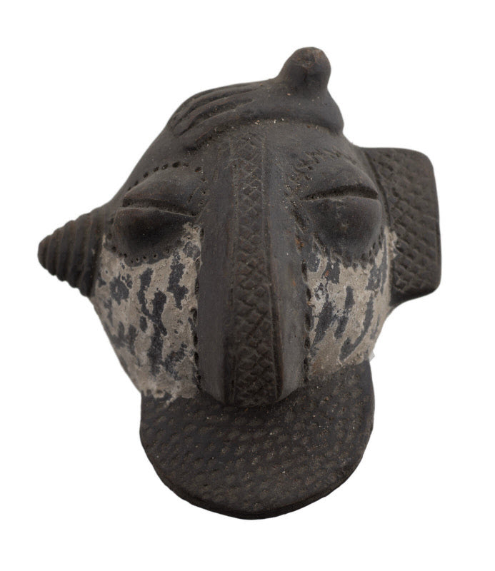 Masquette africaine votive en terre cuite – masque passeport miniature
