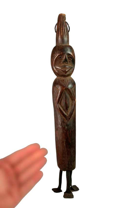 Statuette africaine Chamba – Sculpture traditionnelle en bois du Nigéria