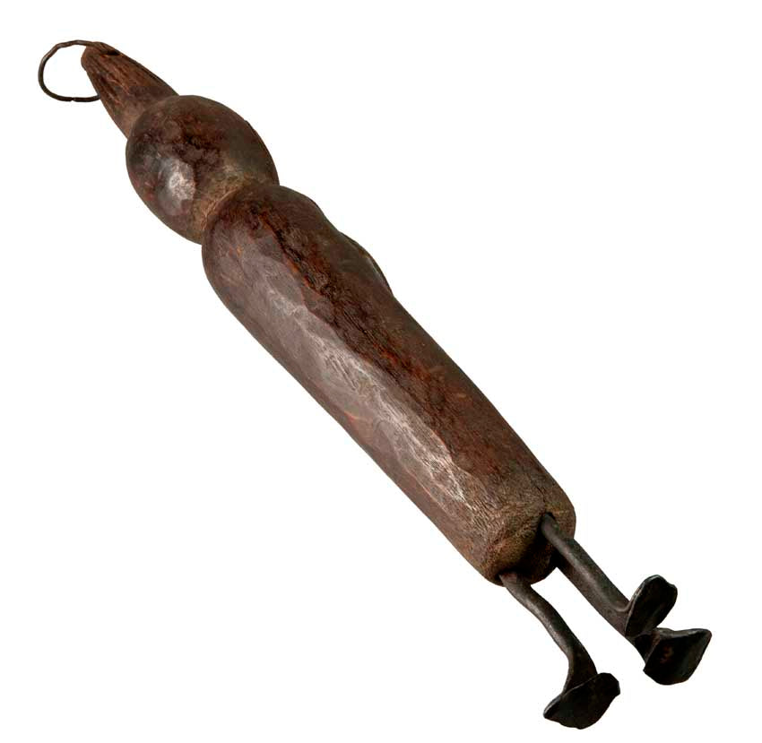 Statuette africaine Chamba – Sculpture traditionnelle en bois du Nigéria