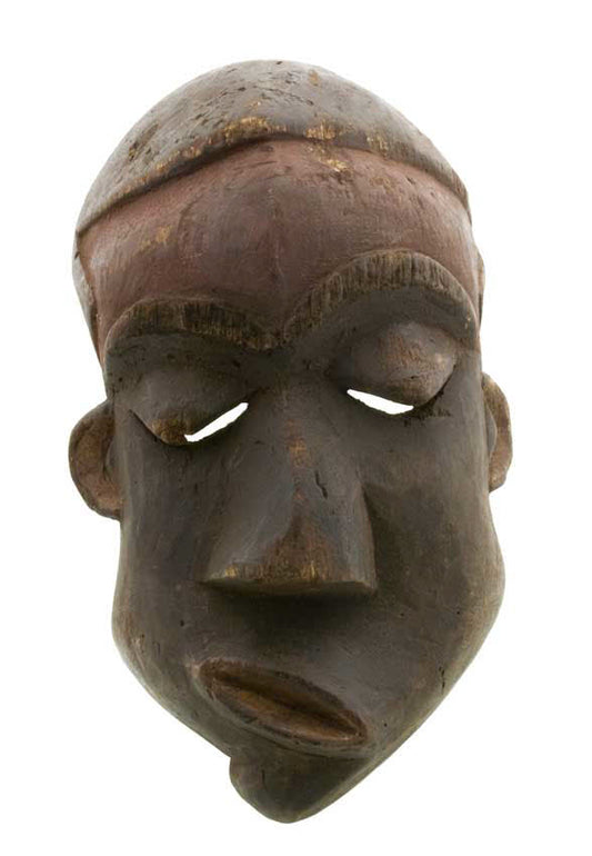 Masque africain Pende du malade – RDC, bois, pigments et kaolin