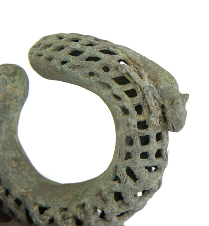 Bracelet Dogon zoomorphe en bronze – Ancienne monnaie, Mali