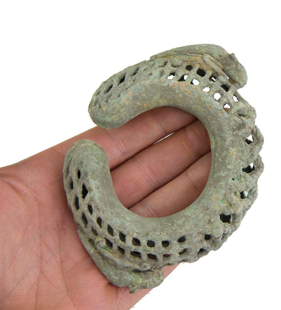 Bracelet Dogon zoomorphe en bronze – Ancienne monnaie, Mali
