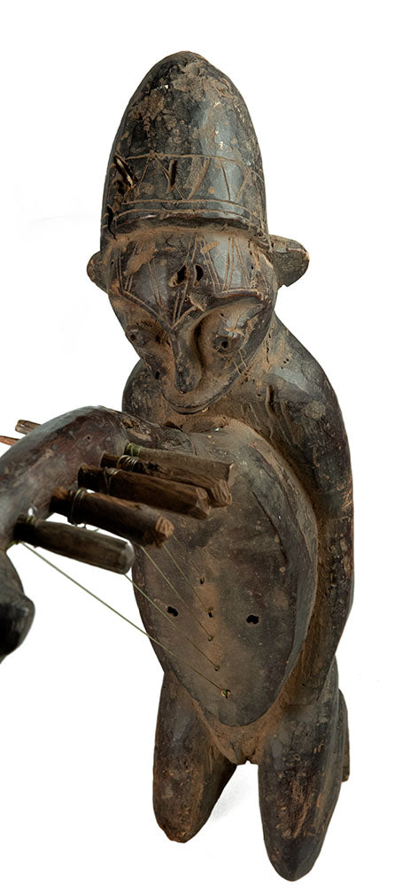 Ancienne harpe arquée africaine anthropomorphique – Instrument traditionnel en bois