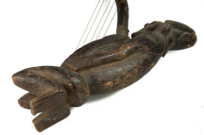 Ancienne harpe arquée africaine anthropomorphique – Instrument traditionnel en bois