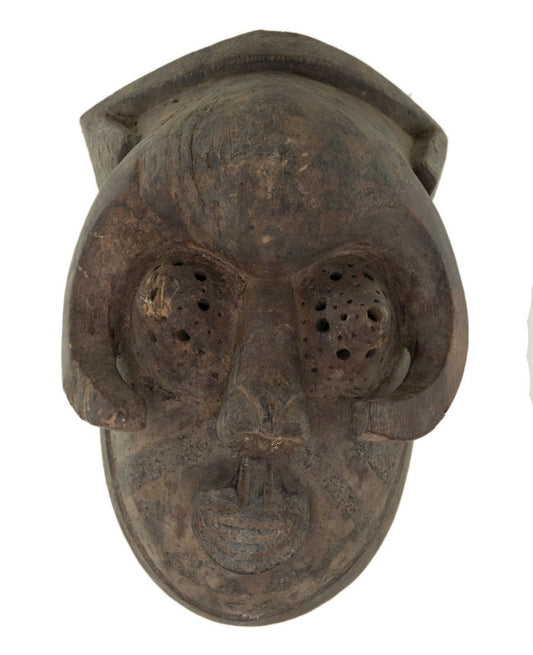 Ancien masque de guerrier Kuba Ngeende Ishyeen Imaalu – RDC