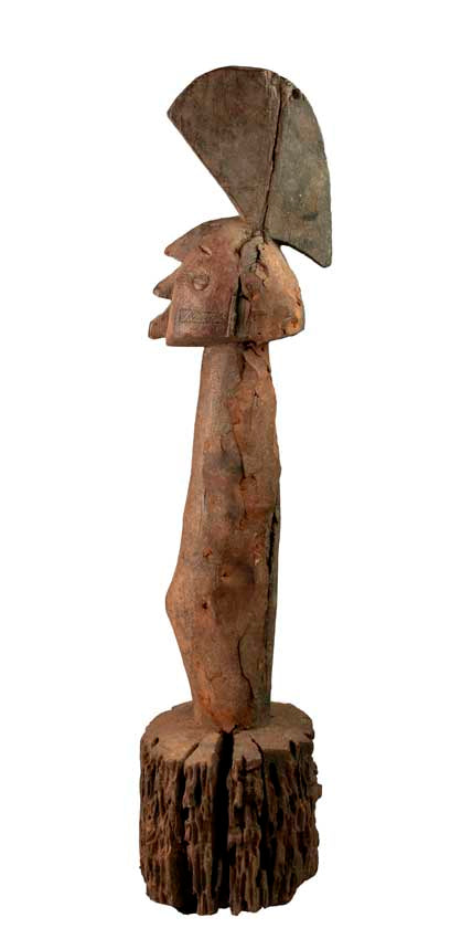 Statue africaine Eke – Poteau reliquaire en bois et métal 61 cm