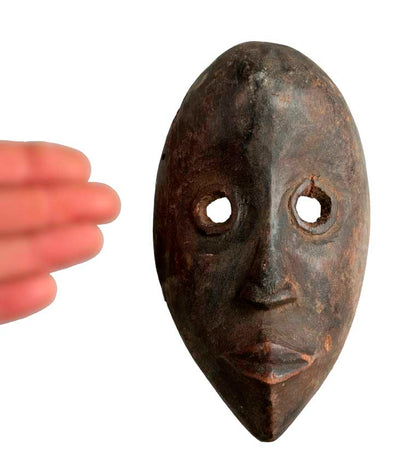Masque passeport Dan – Masquette africaine en bois 16,5 cm