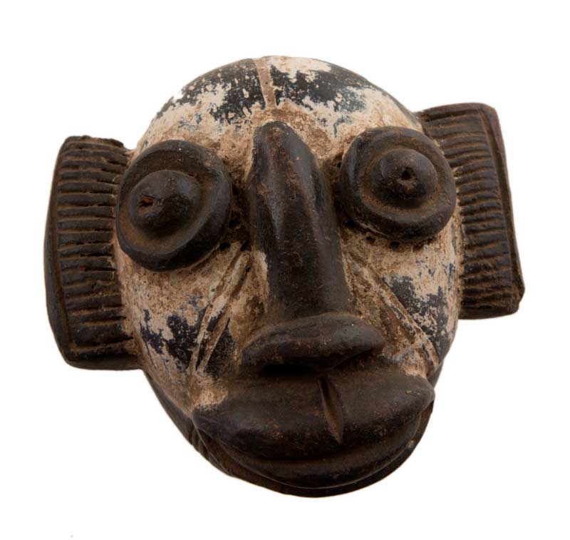 Masque passeport africain miniature en terre cuite – pièce unique