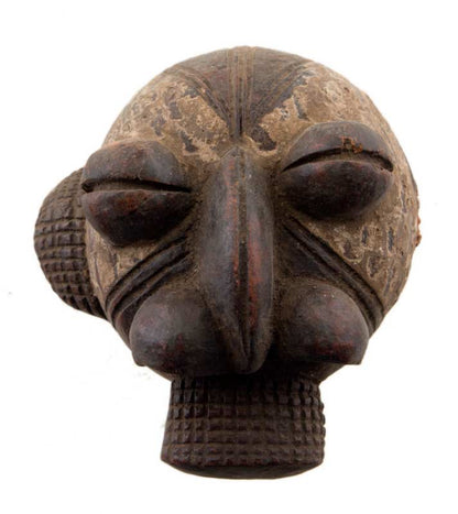 Masque passeport africain miniature en terre cuite – pièce unique